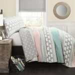 Lush Decor Pink-and-Turquoise Elephant Striped 4-Piece, Quilt Set, Reversible Bedding (Twin)