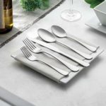 20-Piece Stainless Steel Silverware Set – Attractive Mirror Finished Flatware Set – Serving for 4, Classic Cutlery set for Home/Restaurant – Includes Spoons, Forks & Knifes – Dishwasher Safe Utensils