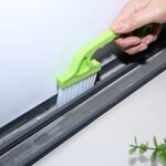 2pcs Hand-held Groove Gap Cleaning Tools Door Window Track Kitchen Cleaning Brushes(Green)